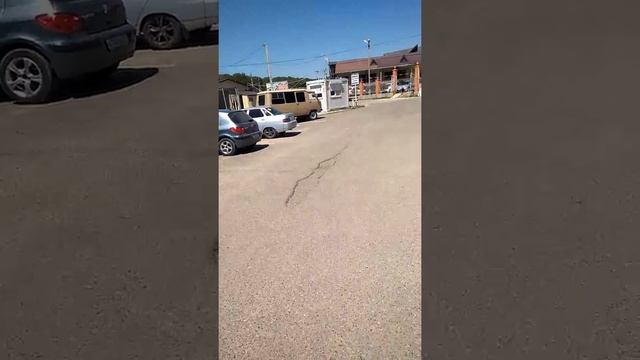 Апшеронск Гуамское ущелье. Бесплатная парковка смотреть онлайн