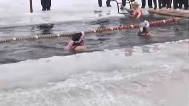 Чемпионат РТ 2015 по зимнему плаванию смотреть онлайн