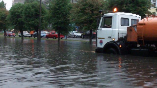 10 07 2012 Гомель затопило 2 смотреть онлайн