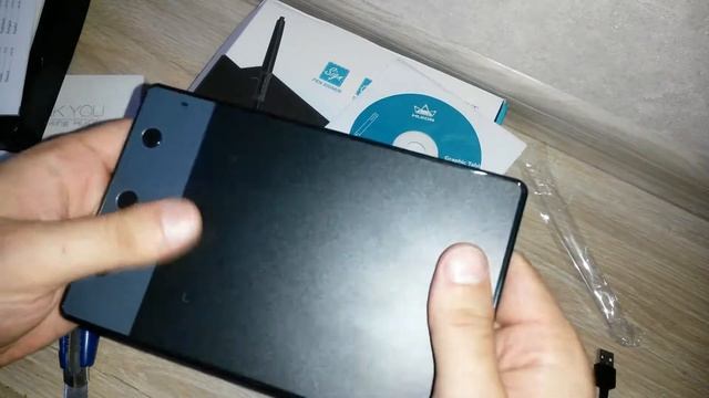 графический планшет Huion H 420 смотреть онлайн
