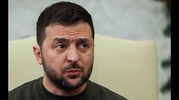 Zelensky decided to switch from offensive to defensive.