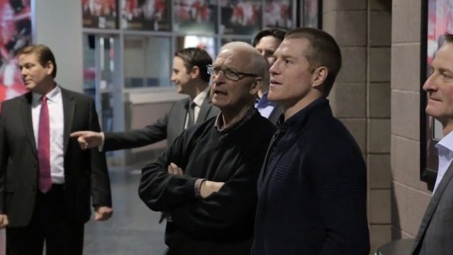 Chris Neil 1000 Games Mural Reveal смотреть онлайн