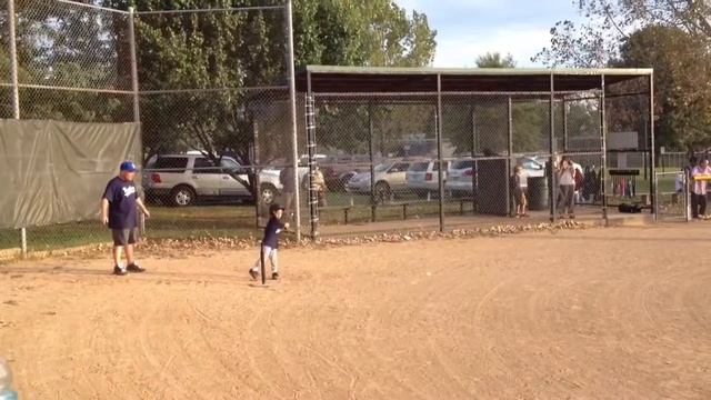 Grant's 2nd T-ball hit. Grant is 4 years old. Tball baseball ball смотреть онлайн