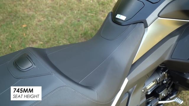 2023 Honda Goldwing DCT: 10 Best Features! смотреть онлайн