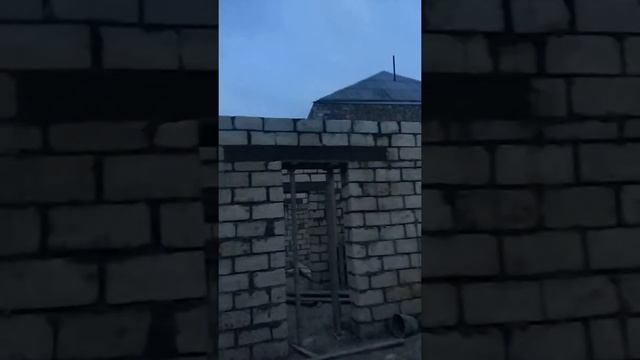 Цокольный этаж,на склоне. смотреть онлайн