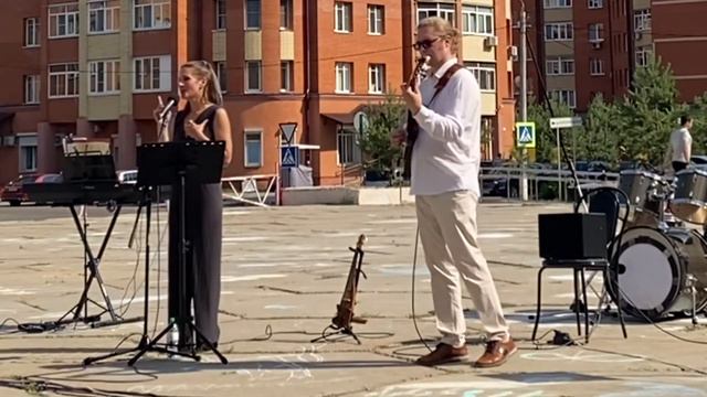 Город влюблённых людей смотреть онлайн