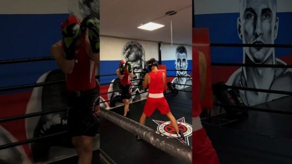 Тренировки по боксу в RISING STAR