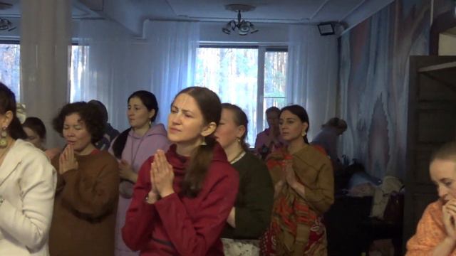 Ретрит харинамы в Челябинске. Приветствие Божеств, 02.05.2022 смотреть онлайн