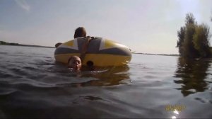 Отдых на реке.