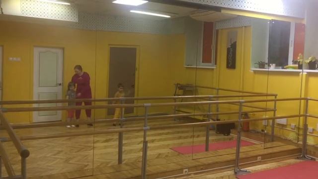 Танцы и ритмика. Капитошка+ смотреть онлайн