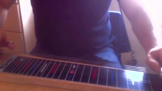 Holding Things Together (Paul Franklin Pedal Steel Guitar solo) смотреть онлайн