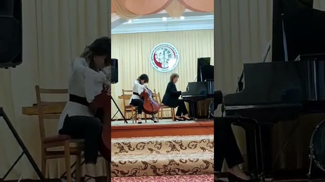 ,, Элегия'' Брандуков . дуэт Бачурская Мария и Липская Ирина смотреть онлайн