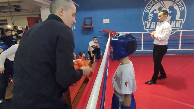 18 12 2021 КИКБОКСИНГ красный ринг 3 бой Соплюк Ганкевич