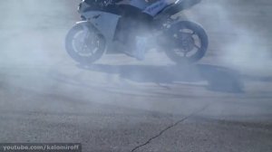 Yamaha R1 Drifting and Burnouts