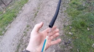 Как надеть гофру на провод