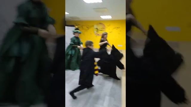 Хэллоуин. Видео фрагменты спектакля "Приключения Гарри Поттера в Мексике на День Мертвых". смотреть онлайн