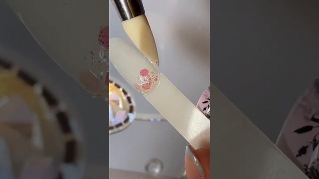 Лёгкие и красивые дизайны с молочной базой и блёсточками✨#дизайн#френч#маникюр#nails#мастерманикюра