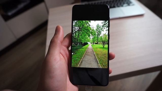 Samsung S21 5G - СТОИТ ЛИ ПОКУПАТЬ? Обзор Тест Камера Игры смотреть онлайн
