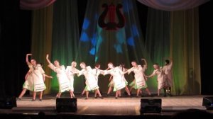 красивый народный танец в современной обработке