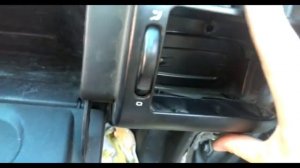 Фольксваген Пассат Б3. Снятие вентилятора печки.