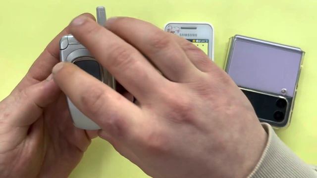 Samsung SGH-A800 and Galaxy Z Flip3 Outgoing Call / Samsung Wave Y vs Wave La’Fleur Incoming Call смотреть онлайн