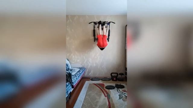 30 подносов ног к перекладине. Повторишь? смотреть онлайн