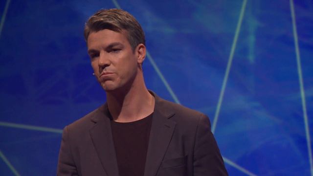 Embrace the potential of Autism | Lars Johansson-Kjellerød | TEDxArendal смотреть онлайн