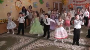 Танец  мы-маленькие звезды
