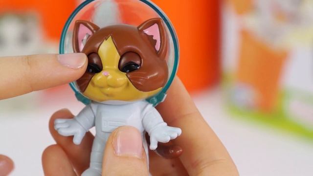 44 Котёнка | Открываем коллекцию фигурок в ведерках-сюрпризах смотреть онлайн