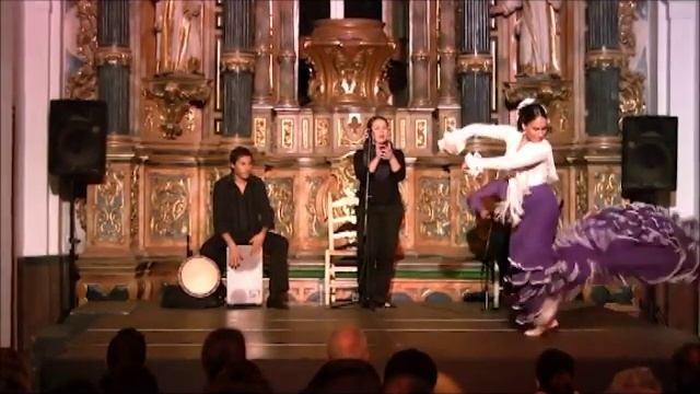 ADI AKIVA Alegrias Con Bata