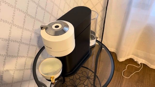 Кофемашина капсульного типа DeLonghi Nespresso ENV120.W смотреть онлайн