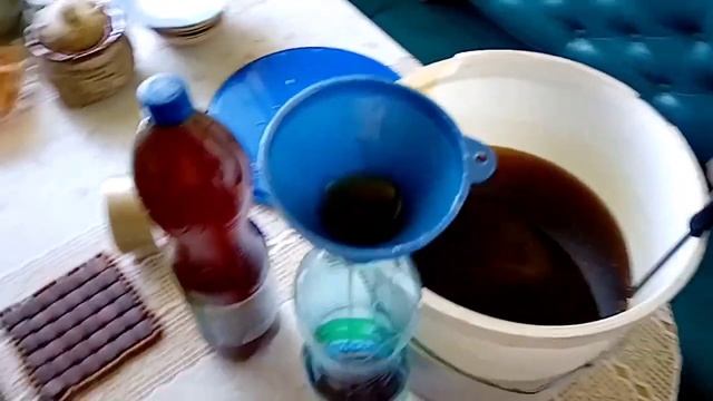 Готовлю посылку для отправки мёда почтой. смотреть онлайн