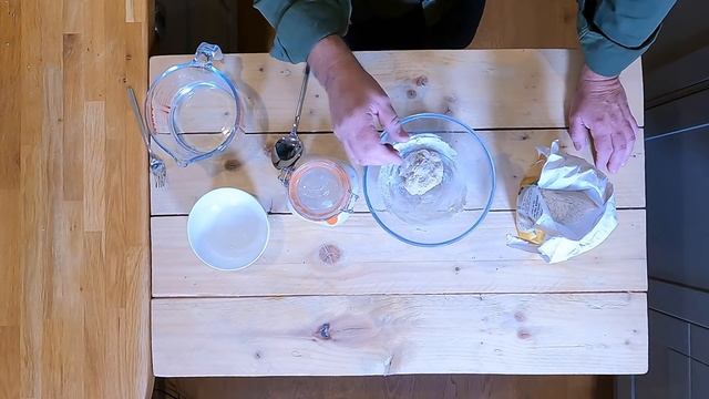 Paul's Sourdough Starter Guide Part 1 | Paul Hollywood's Easy Bakes смотреть онлайн