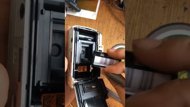 Olympus trip af 51 올림푸스 트립 af 51 자동 카메라 사용법 필름 넣는 법 смотреть онлайн