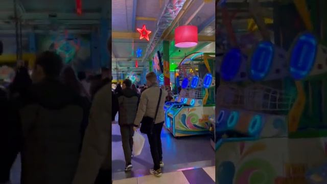 В Краснодаре на красной площади заработали острова с 2019 года в связи с пандемией они были закрыты смотреть онлайн