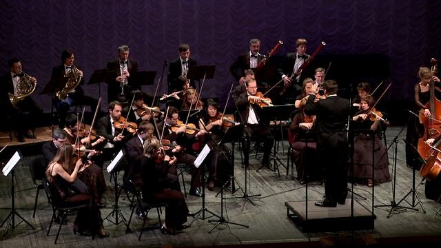 В.А. Моцарт - Симфония № 40 - I часть