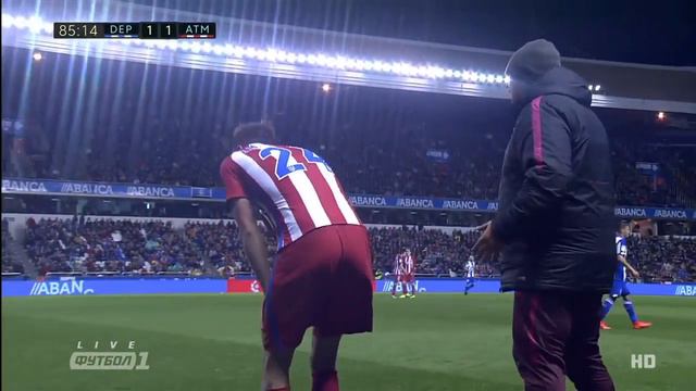 Fernando Torres Horrible Head Injury - Deportivo La Coruna vs Atletico Madrid 1-1 - La Liga 2017 HD смотреть онлайн