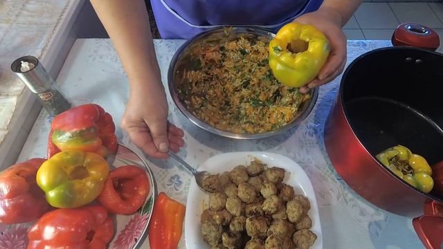 Самый вкусный фаршированный перец с фрикадельками и рисом! РЕЦЕПТ. смотреть онлайн