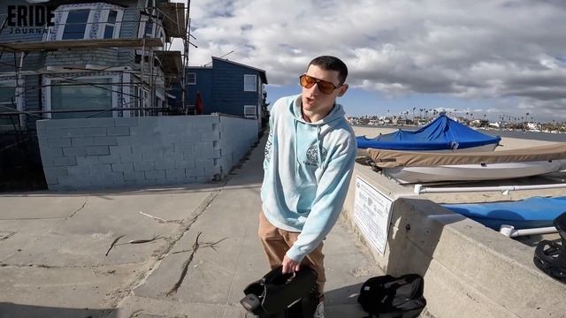 Riding The InMotion V11 Electric Unicycle смотреть онлайн