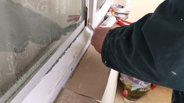 РЕМОНТ НА СТАРА ДЪРВЕНА ДОГРАМА! Защо не съм си сменил старата с нова ПВЦ дограма! Моето мнение ... смотреть онлайн