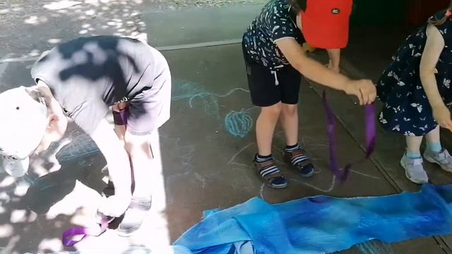 "Ручеек" детская музыкальная подвижная игра. смотреть онлайн