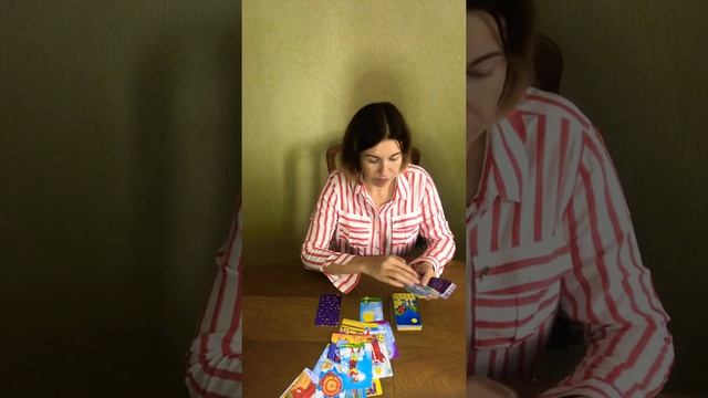 Чувства женщины. Расклад для мужчин. смотреть онлайн