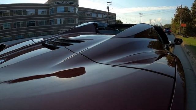 Обзор нового Chevrolet Corvette 2022 года смотреть онлайн