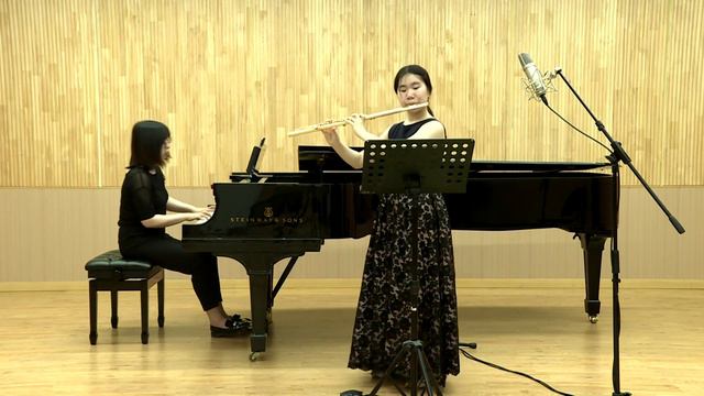 Georges Hüe Fantasie for flute and Piano—Xintong смотреть онлайн