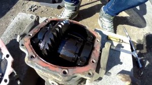 вскрыли задний редуктор Lexus RX300