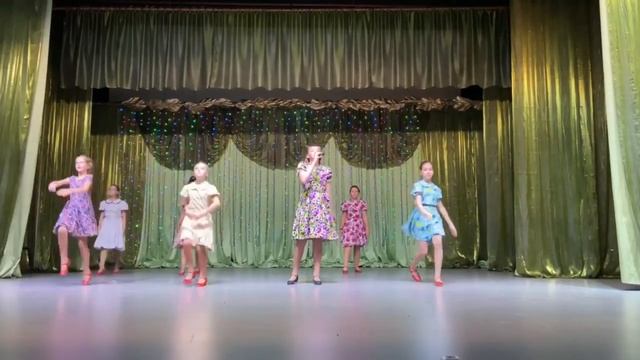 «Тучи в голубом»-Екатерина Ладик (12 лет) смотреть онлайн