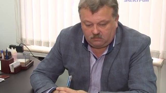 Почему, чтобы оплатить за тепло и горячую воду надо долго стоять в очереди? смотреть онлайн