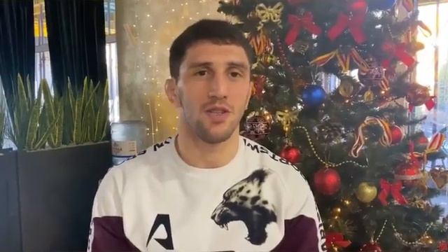 Поздравление с наступающим Новым 2021 Заурбека Сидакова смотреть онлайн