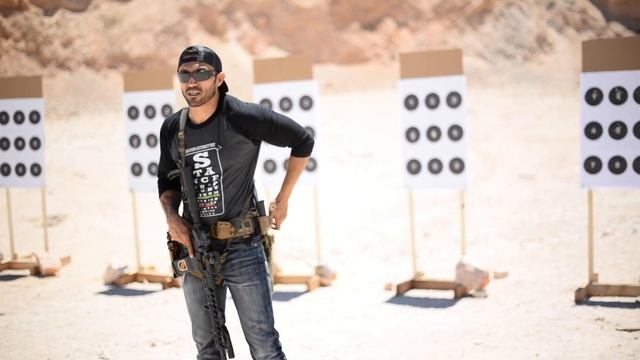 Green Beret Explains Rifle Reloads смотреть онлайн