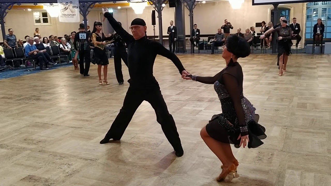 GOC-2019. WDSF Open Senior-3 Latin. Final. Oleg Eskov - Yulia Mikhina.Rumba смотреть онлайн